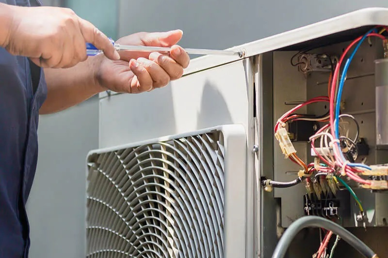 Does air conditioning reduce humidity